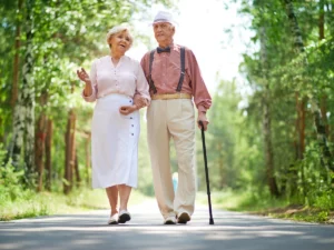 How to Enjoy The Outdoors with Seniors this Spring