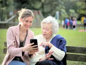 Seniors and Technology: Best Apps for Staying Connected